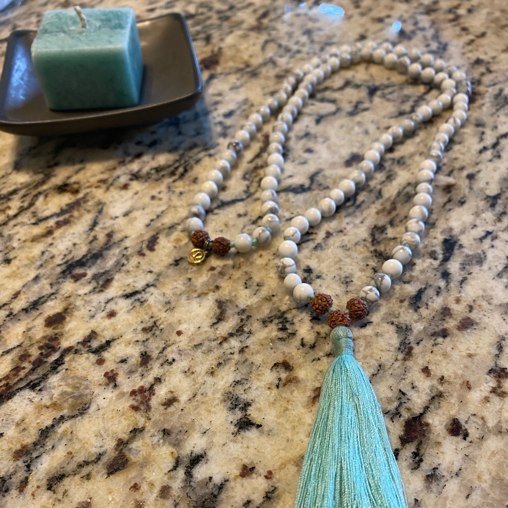 Lululemon Mala beads - Rare find